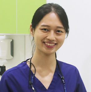 Dr Chong Yun